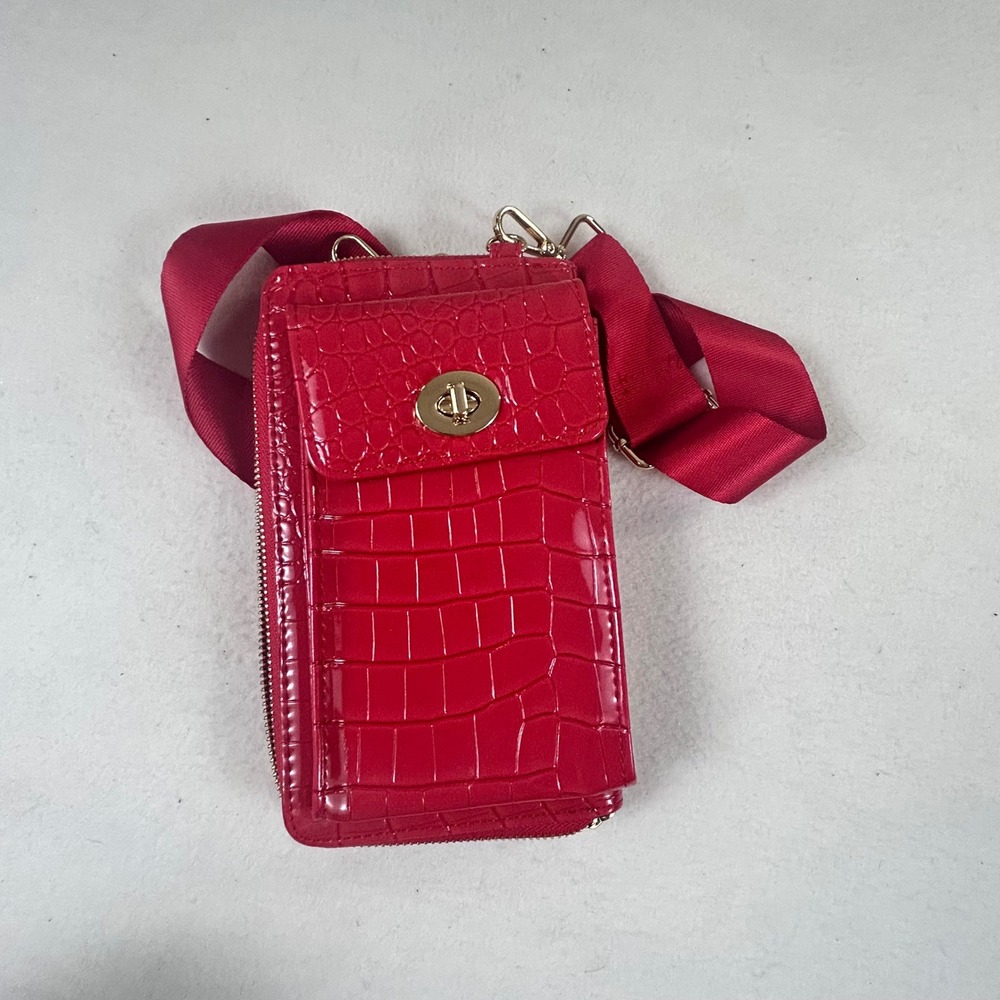 Joy Susan Red Crocodile Embossed Crossbody Wallet Phone Bag Gold Hardware - Picture 6 of 10